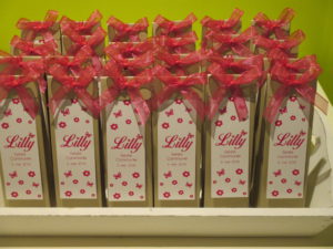 Communiebedankjes met fuchsia bloempjes voor Lilly