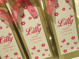 Communiebedankjes met fuchsia bloempjes voor Lilly