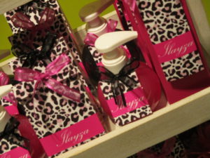 Doopsuiker fuchsia met tijgermotief