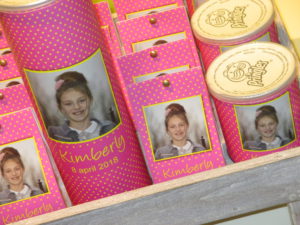 communiebedankjes roze met gele bolletjes